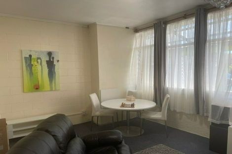 Photo of property in The Stables, 5/9 August Place, Greenlane, Auckland, 1061