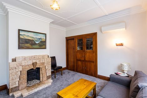 Photo of property in 53 Manor Place, Dunedin Central, Dunedin, 9016