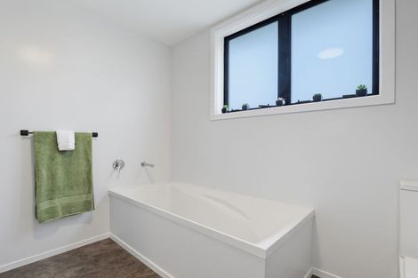 Photo of property in 158a Cornfoot Street, Castlecliff, Whanganui, 4501