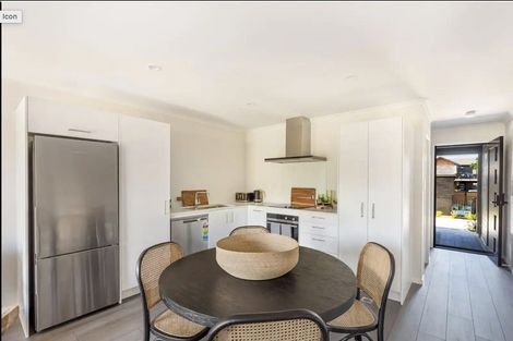 Photo of property in 86 Papatupu Way, Kumeu, 0810