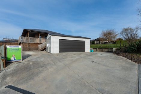 Photo of property in 6 Poplar Grove, Feilding, 4702