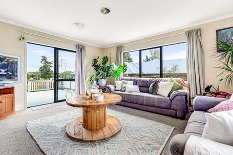 Photo of property in 24 Palm Grove Drive, Western Heights, Hamilton, 3200