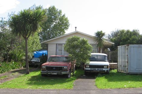 Photo of property in 22 Riverpark Crescent, Henderson, Auckland, 0610