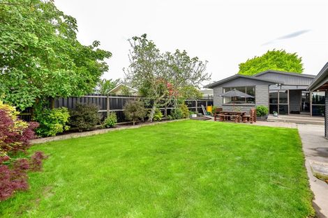 Photo of property in 105 Prestons Road, Redwood, Christchurch, 8051