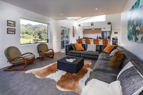 Photo of property in 101 Pohutukawa Crescent, Whangamata, 3620