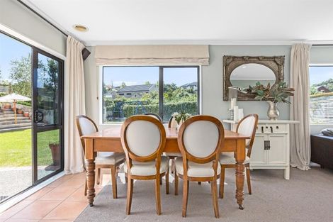 Photo of property in 12 Bowman Place, Whitby, Porirua, 5024