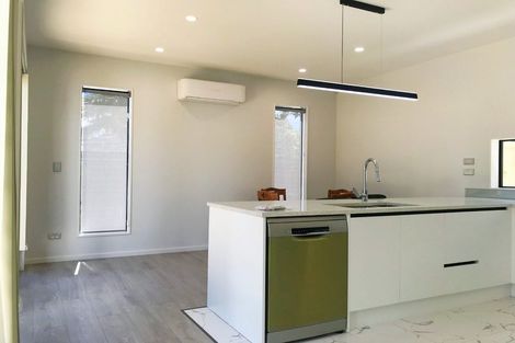 Photo of property in 3c Glennandrew Drive, Half Moon Bay, Auckland, 2012