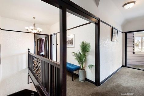 Photo of property in 323 The Terrace, Te Aro, Wellington, 6011