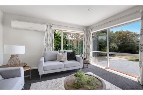 Photo of property in 56 Greendale Avenue, Avonhead, Christchurch, 8042