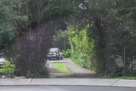 Photo of property in 26 Sunray Avenue, Titirangi, Auckland, 0604