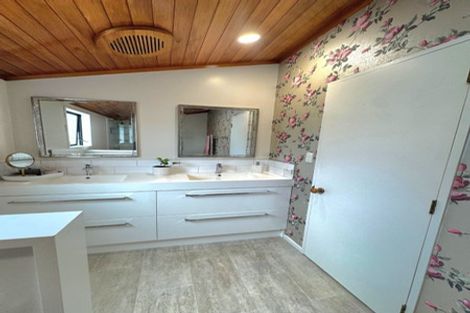 Photo of property in 10 Keepa Avenue, Paeroa, 3600