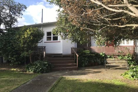 Photo of property in 342 The Parade, Island Bay, Wellington, 6023