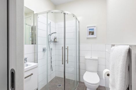 Photo of property in 23 Marine Parade, Eastbourne, Lower Hutt, 5013