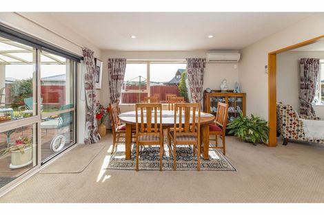 Photo of property in 23 Giles Place, Shirley, Christchurch, 8061
