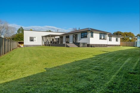 Photo of property in 1057 Junction Road, Egmont Village, New Plymouth, 4372