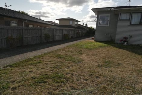 Photo of property in 34 Wattle Street, New Lynn, Auckland, 0600