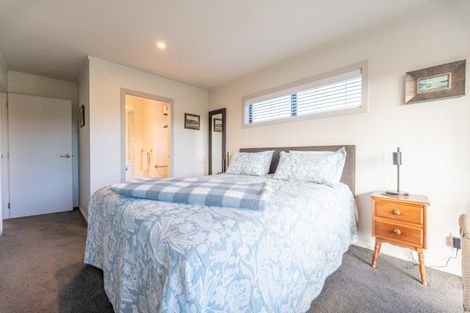 Photo of property in 28 Appleby Street, Hampden, 9410