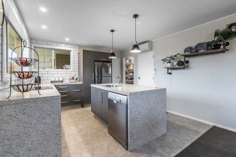 Photo of property in 100 Kakapo Street, Gore, 9710