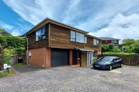 Photo of property in 23 Gurkha Crescent, Khandallah, Wellington, 6035