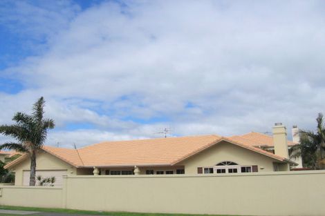 Photo of property in 84 Muricata Avenue, Mount Maunganui, 3116