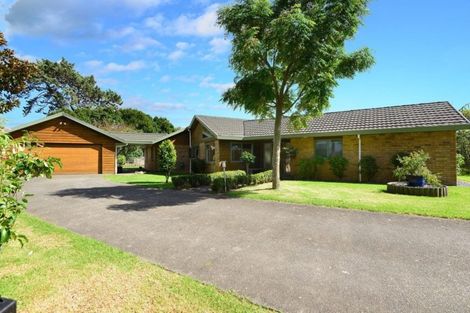 Photo of property in 54 Russell Road, Wainui, Silverdale, 0992