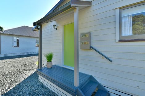 Photo of property in 21 Shine Road, South Head, Helensville, 0874