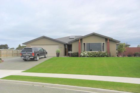 Photo of property in 32 Hannah Place, Holmes Hill, Oamaru, 9401