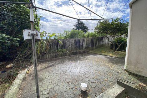 Photo of property in 212 Cambridge Road, Bethlehem, Tauranga, 3110