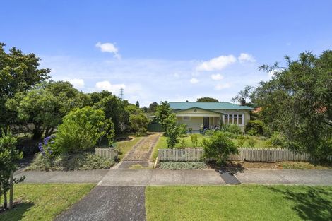 Photo of property in 20 Earlsworth Road, Mangere East, Auckland, 2024