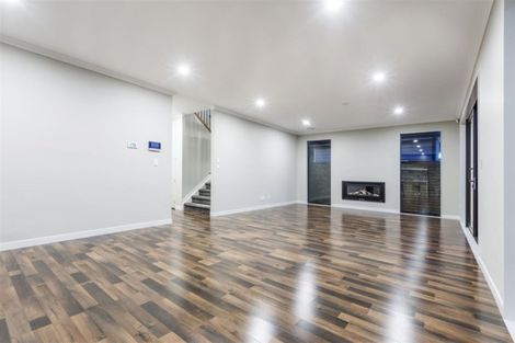 Photo of property in 17 Tawatawa Street, Long Bay, Auckland, 0630