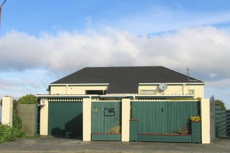 Photo of property in 28 Sunhaven Drive, Newlands, Wellington, 6037