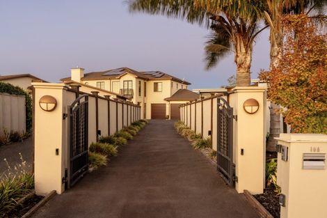 Photo of property in 166 Oriental Parade, Papamoa Beach, Papamoa, 3118