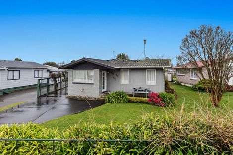 Photo of property in 29 Rata Avenue, Edgecumbe, 3120