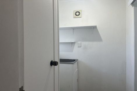 Photo of property in 24 Croydon Road, New Lynn, Auckland, 0600