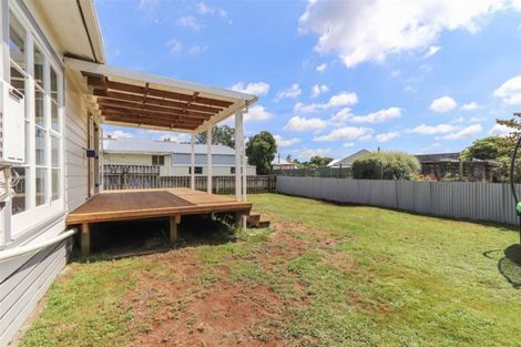 Photo of property in 4 Mamaku Street, Inglewood, 4330