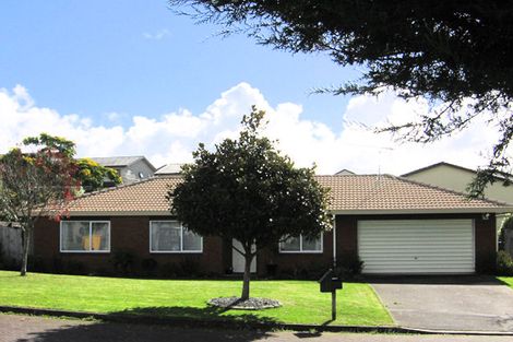 Photo of property in 5 Sorbonne Close, Albany, Auckland, 0632