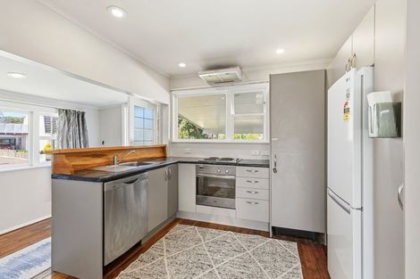 Photo of property in 84 Garden Road, Avalon, Lower Hutt, 5011