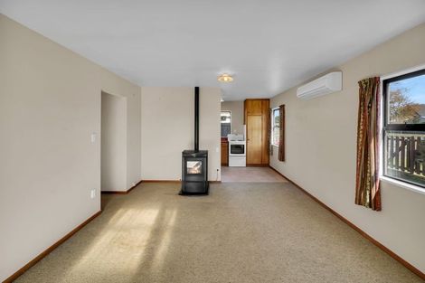 Photo of property in 1/840 Main North Road, Belfast, Christchurch, 8051