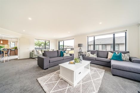 Photo of property in 37 Buddle Road, Wallaceville, Upper Hutt, 5018