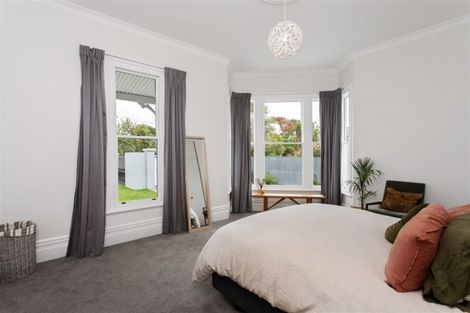 Photo of property in 90 Hawthorne Street, Strowan, Christchurch, 8052