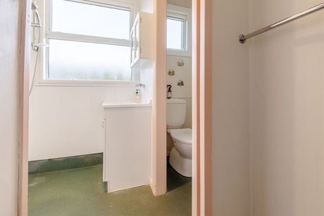 Photo of property in 69 Te Herekiekie Street, Turangi, 3334