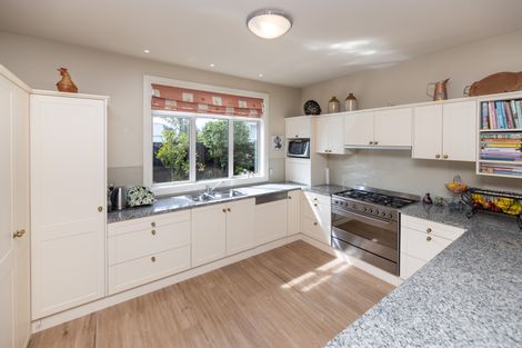 Photo of property in 17a Hamilton Avenue, Ilam, Christchurch, 8041