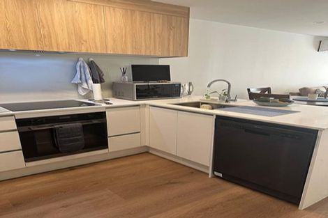 Photo of property in 2/327 Glengarry Road, Glen Eden, Auckland, 0602