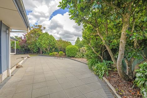 Photo of property in 12 Wigan Place, Hokowhitu, Palmerston North, 4410