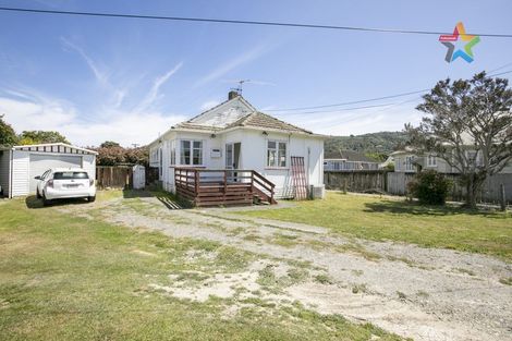 Photo of property in 6 Bryant Grove, Taita, Lower Hutt, 5011