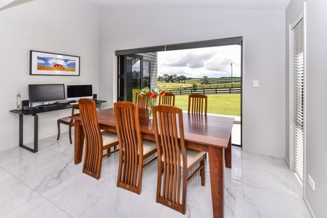Photo of property in 133 Mcrobbie Road, Kingseat, Papakura, 2580