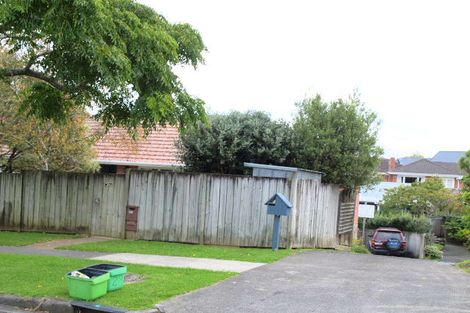 Photo of property in 21b Howe Street, Howick, Auckland, 2014