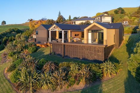 Photo of property in 31 Roger Guy Place, Welcome Bay, Tauranga, 3175