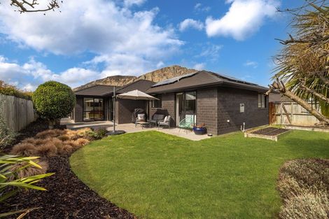 Photo of property in 6 Alluvial Court, Arthurs Point, Queenstown, 9371