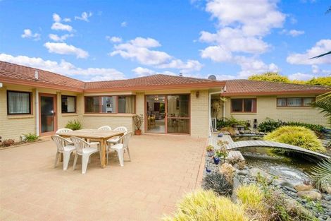 Photo of property in 24 Sunny Crescent, Huapai, Kumeu, 0810